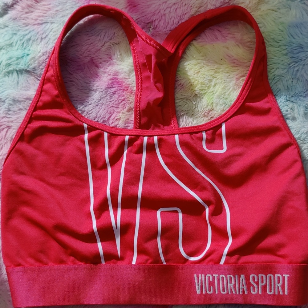 VS PINK